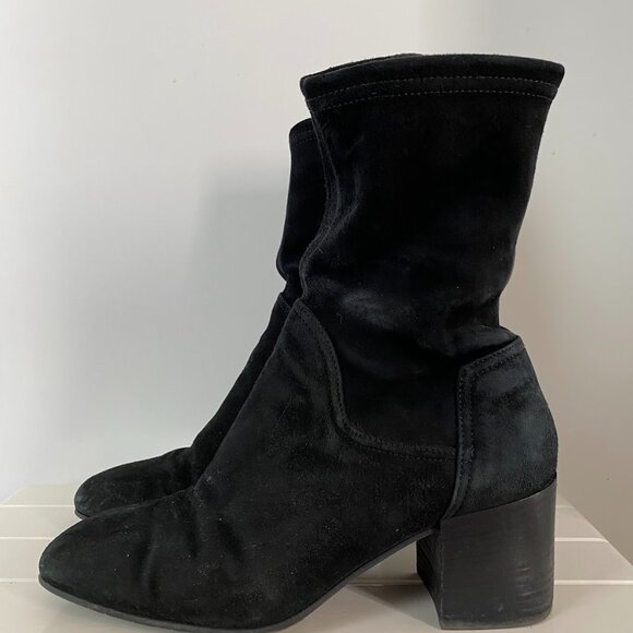 Aquatalia Carie Water Resistant Stretch Suede Bootie black size 8 - Picture 2 of 6